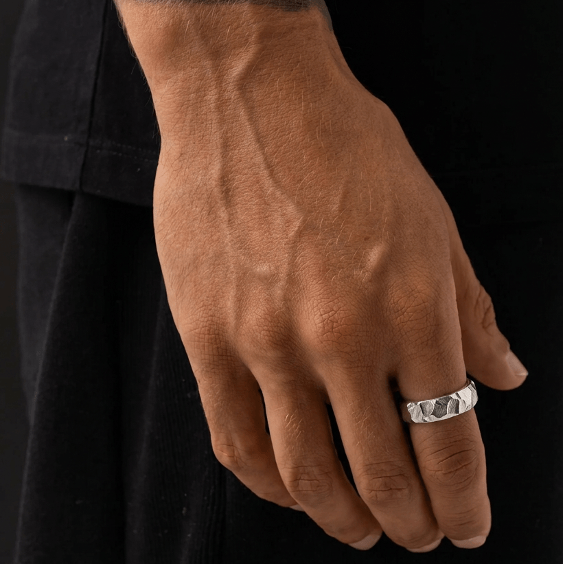 Original No. 1 – Handgegossener Silberring